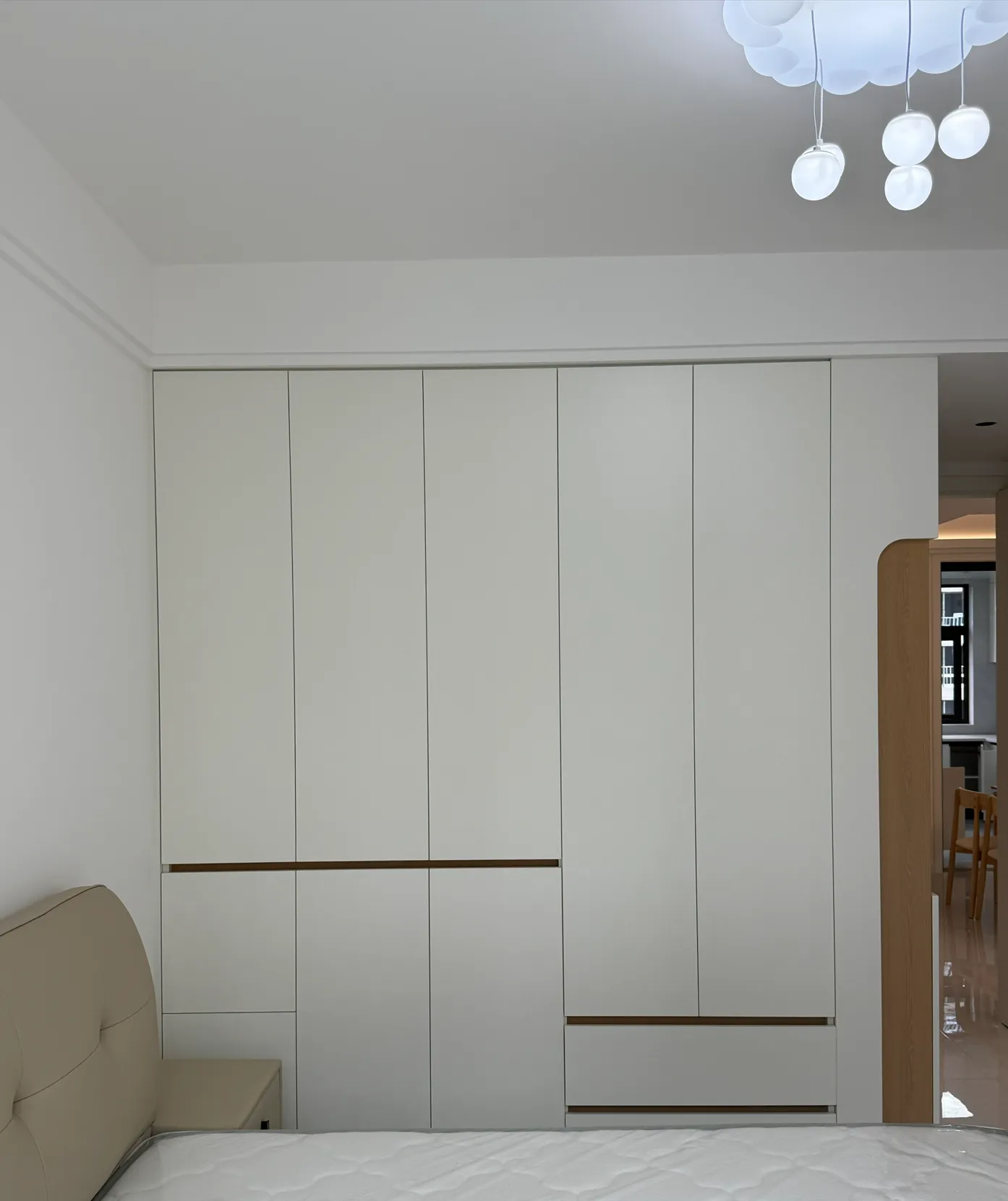 OSB furniture and cabinetry application in a home interior