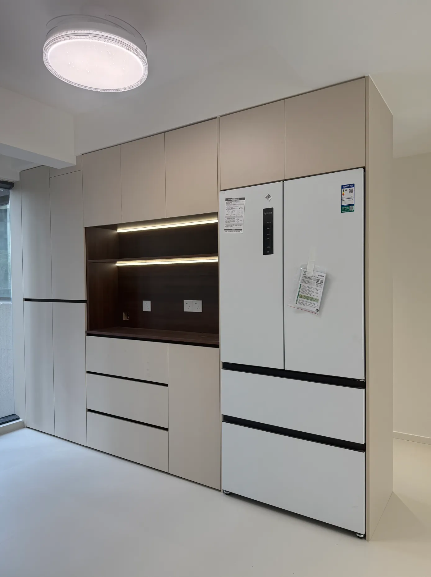 Furniture and cabinetry application using melamine-faced boards