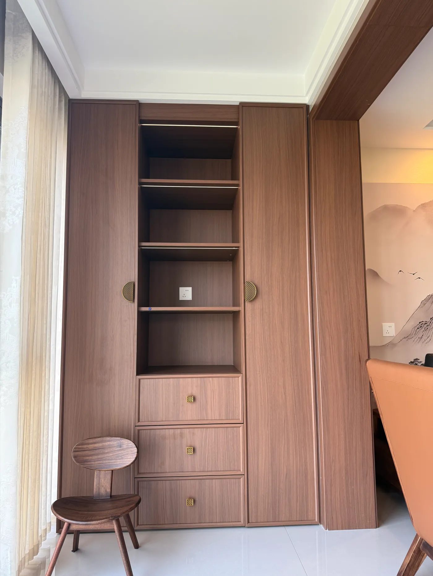 Furniture and cabinetry application using particle board panels