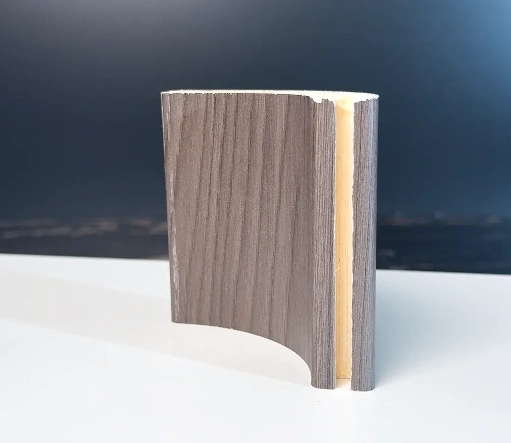 Decor-matched curved corner transition profile
